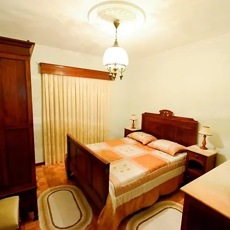 Проживание в семье Casa Saotiago